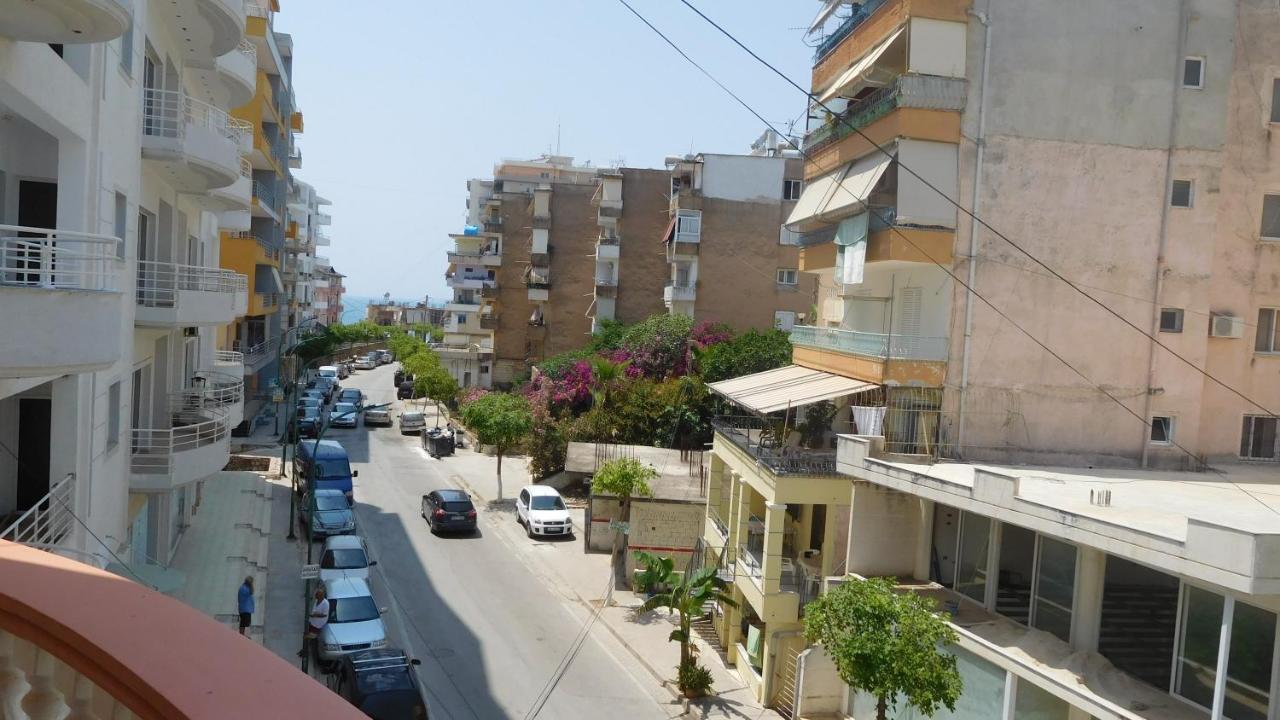 Apartment Urania_1 Sarandë Exteriör bild